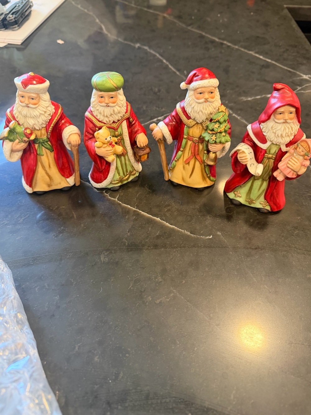 Homco Homco Father Christmas figures set of 4